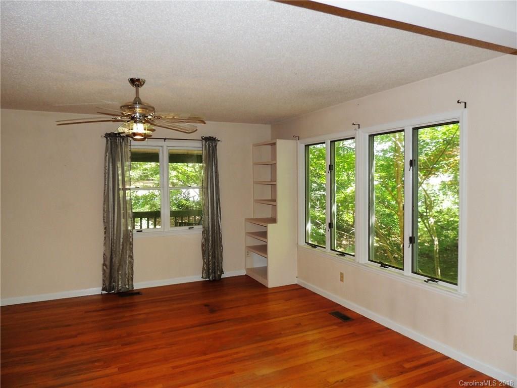 390 Emmas Grove Road Fletcher, NC 28732 - Photo 3 of 17 Gallery Image 3