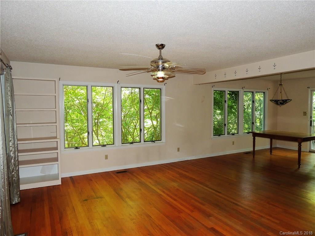 390 Emmas Grove Road Fletcher, NC 28732 - Photo 4 of 17 Gallery Image 4