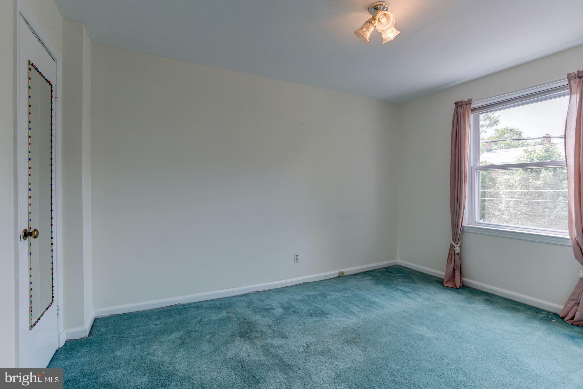 132 Garden Ridge Road Baltimore, MD 21228 - Photo 22 of 33 Bedroom