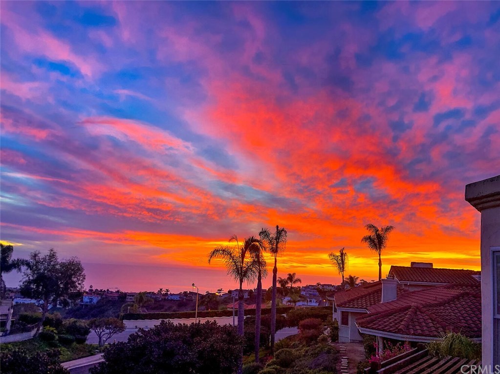 ACTUAL SUNSET PHOTO TAKEN FROM MASTER SUITE BALCONY