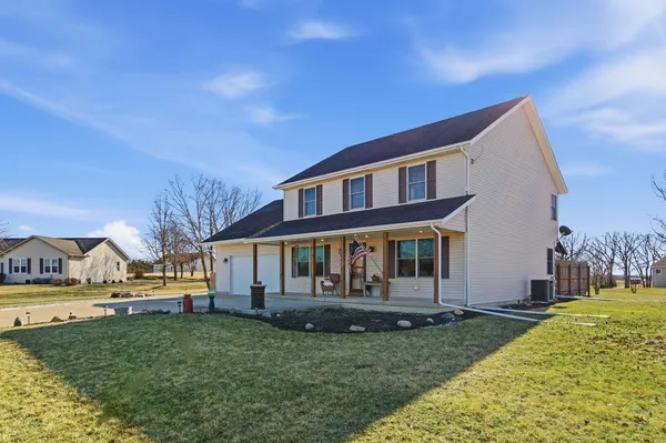 $425,000 | 2216 North 2929th Road, Marseilles, IL 61341