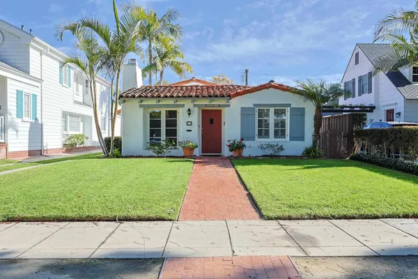 $9,000 | 817 Margarita Avenue, Coronado, CA 92118