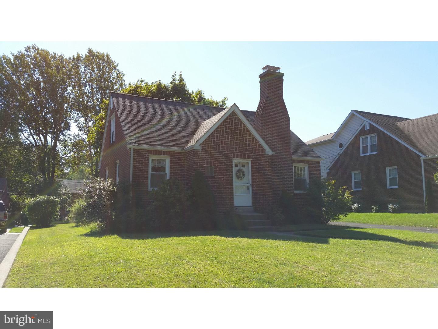 1715 Alba Road Willow Grove, PA 19090 - Photo 2 of 25 Gallery Image 2