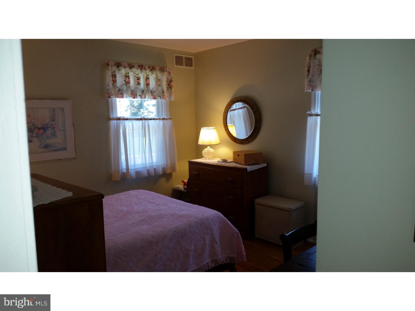 1715 Alba Road Willow Grove, PA 19090 - Photo 13 of 25 Gallery Image 13