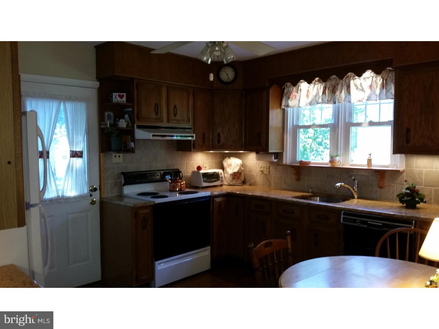 1715 Alba Road Willow Grove, PA 19090 - Photo 20 of 25 Gallery Image 20