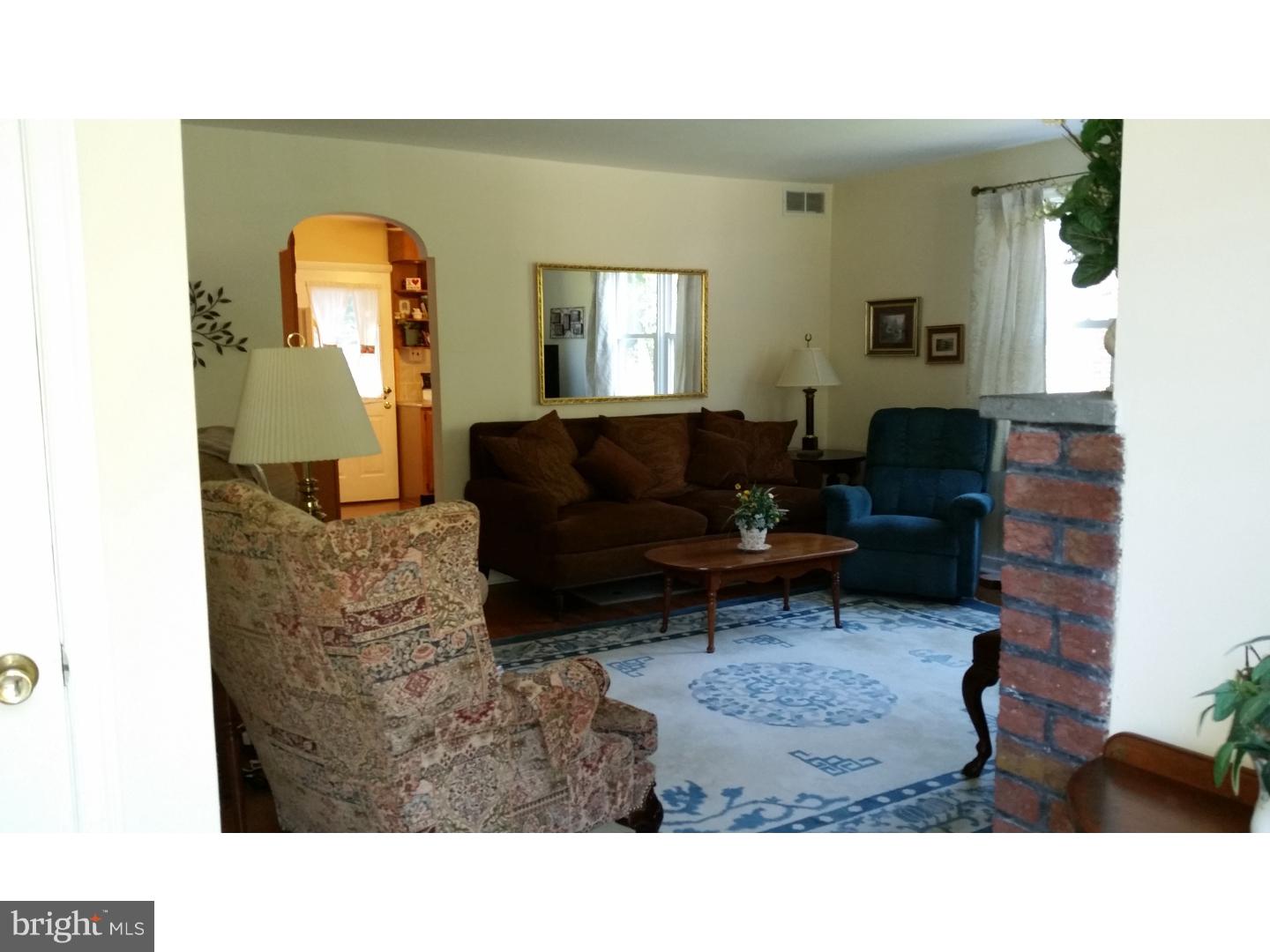 1715 Alba Road Willow Grove, PA 19090 - Photo 6 of 25 Gallery Image 6