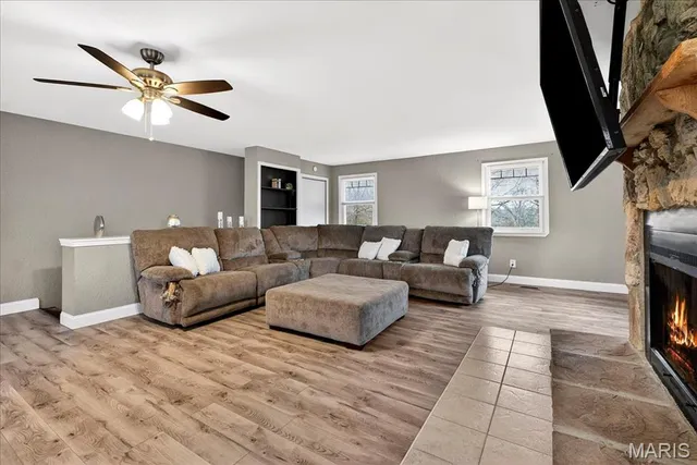 $550,000 | 714 Sunset Lane, O'Fallon, MO 63366