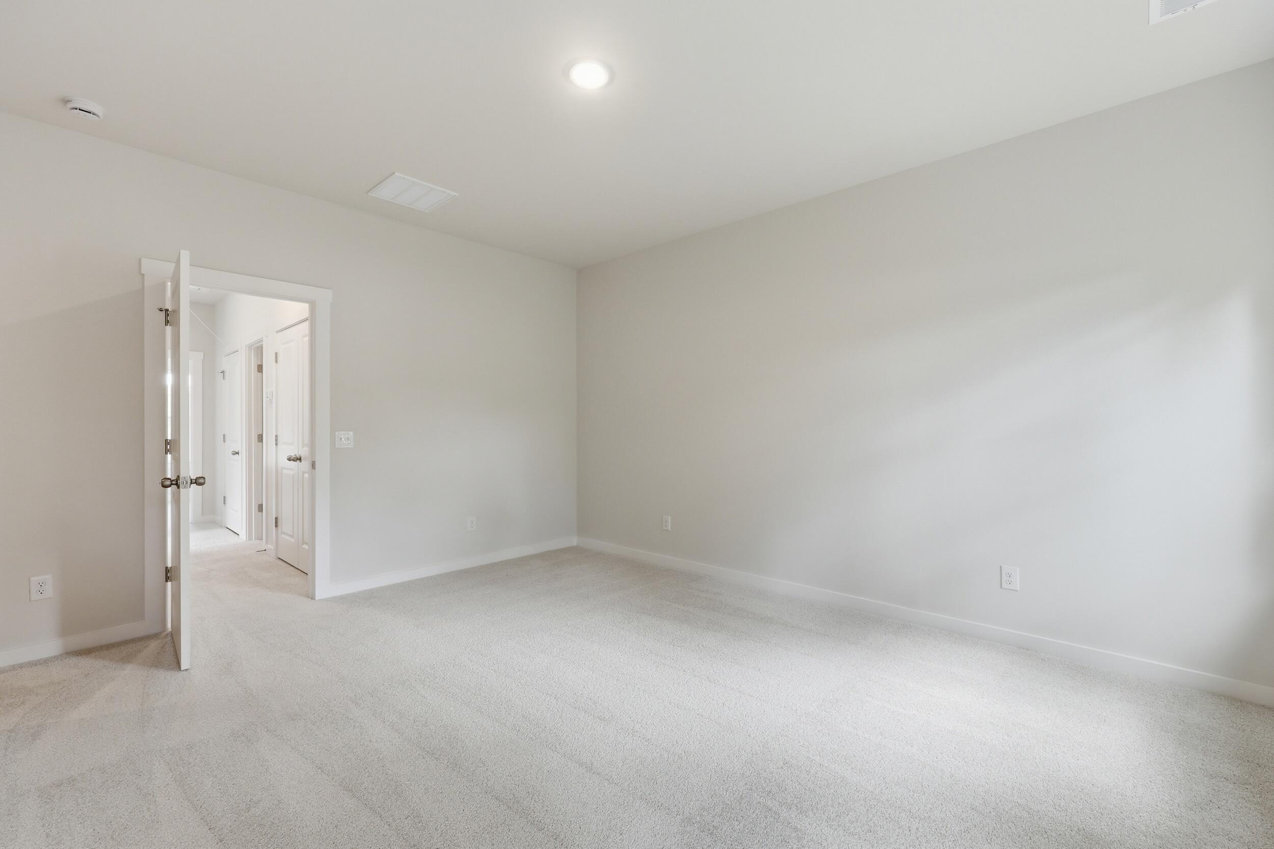 134 Fernbank Road Johns Island, SC 29455 - Photo 25 of 37 Upper Level Primary Bedroom