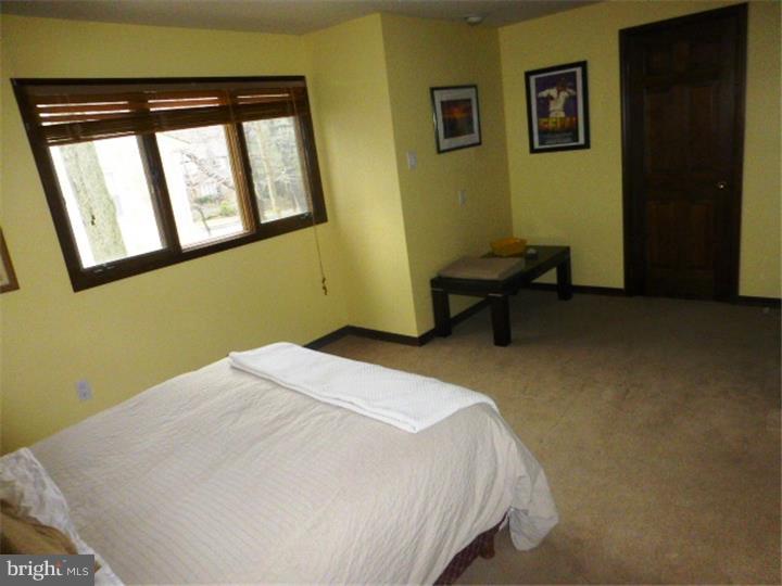 23 Holden Road Cherry Hill, NJ 08034 - Photo 16 of 22 Bedroom 3