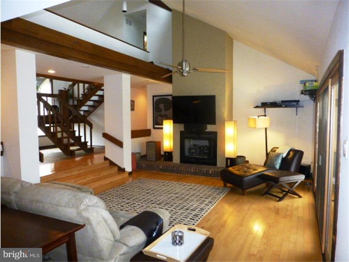 23 Holden Road Cherry Hill, NJ 08034 - Photo 3 of 22 Great Room