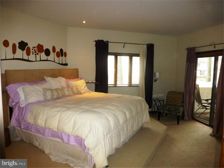 23 Holden Road Cherry Hill, NJ 08034 - Photo 10 of 22