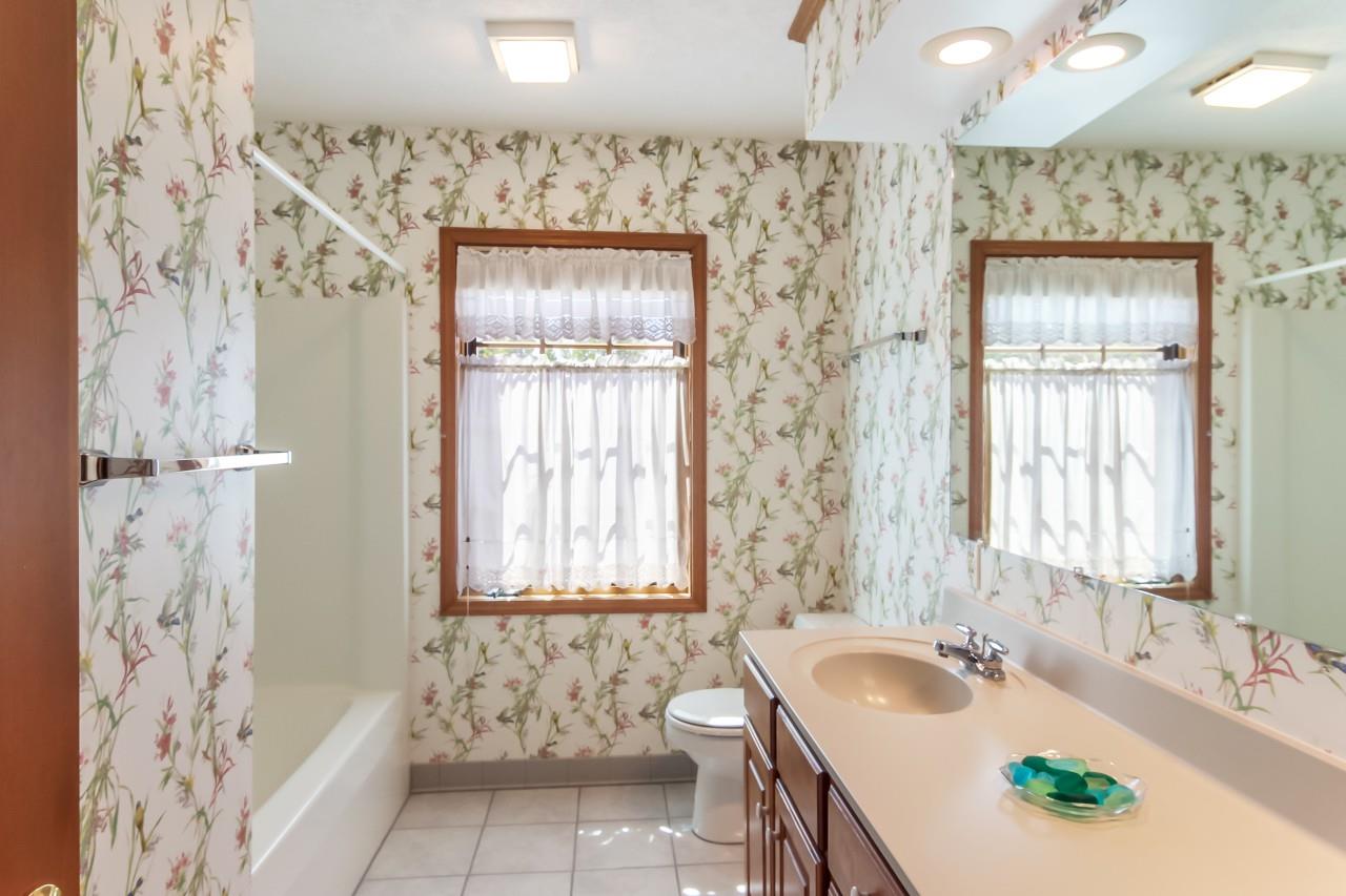 7100 South Dunns Farm Road Maple City, MI 49664 - Photo 44 of 51 1859985-43.JPG