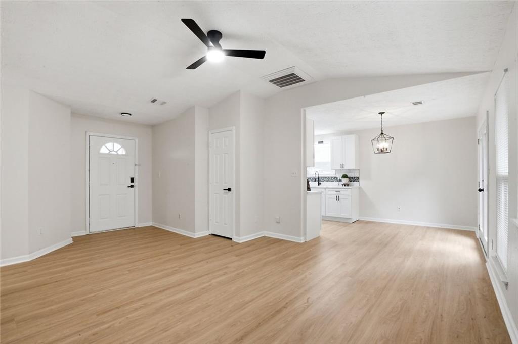 6839 Silver Maple Drive Rex, GA 30273 - Photo 5 of 48