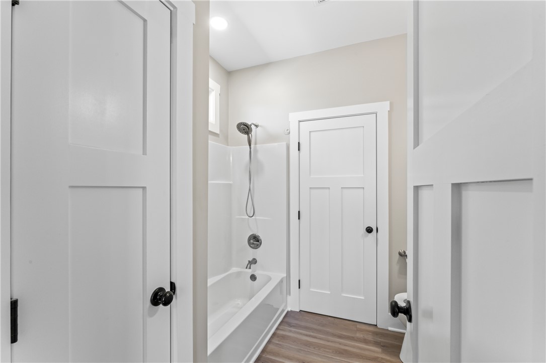359 Feltman Road Fair Play, SC 29643 - Photo 26 of 29 Bathroom