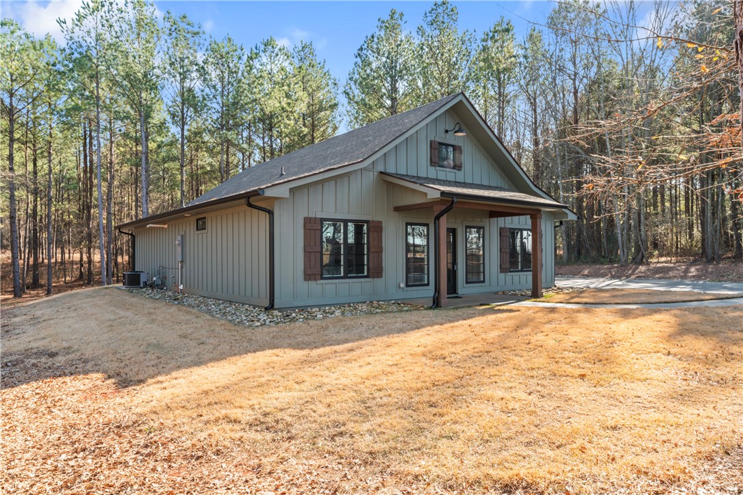 359 Feltman Road Fair Play, SC 29643 - Photo 6 of 29 Left side of yard