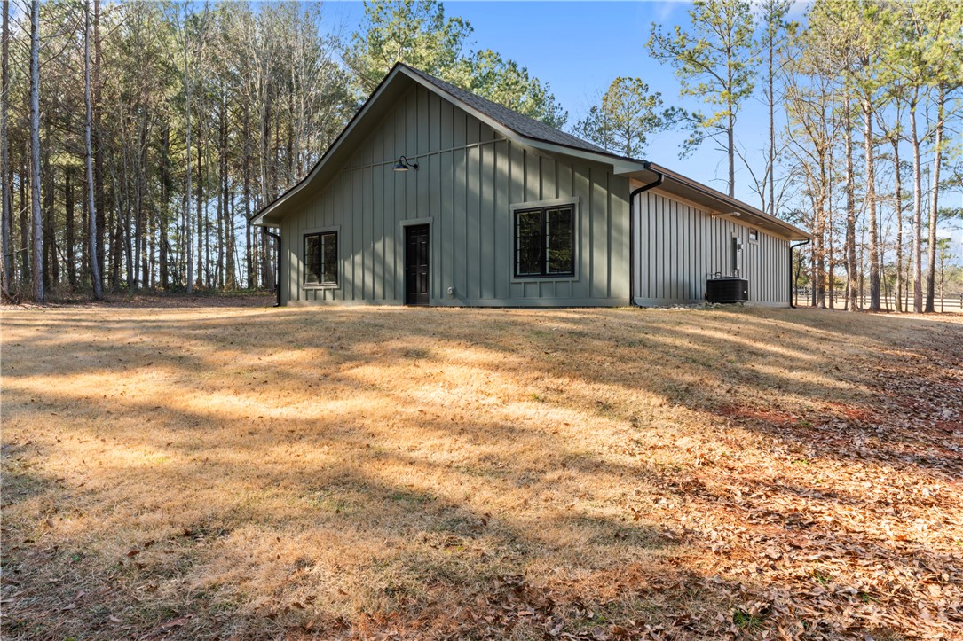 359 Feltman Road Fair Play, SC 29643 - Photo 8 of 29 Back
