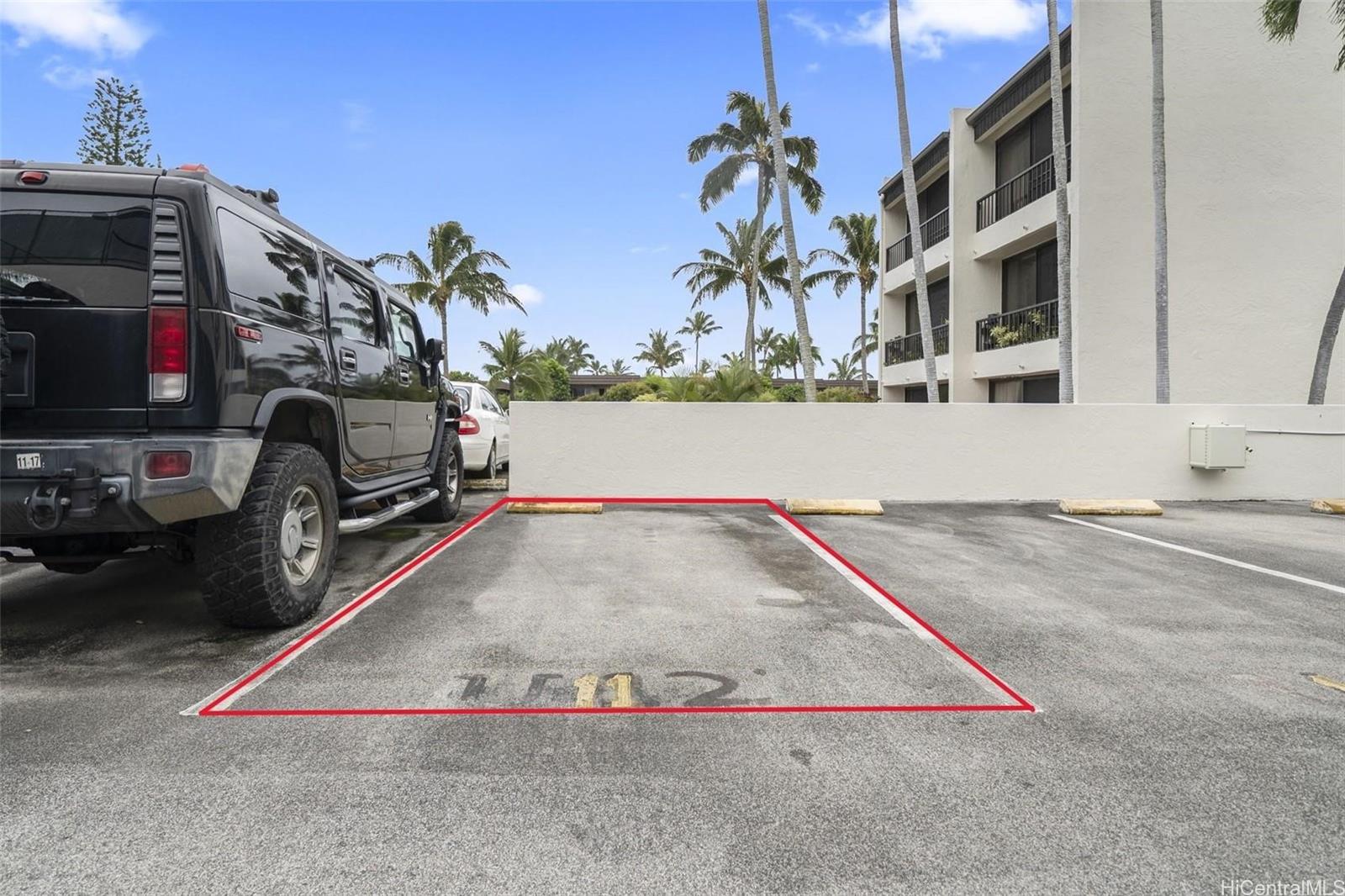 500 Lunalilo Home Road, Unit 17A Honolulu, HI 96825 - Photo 21 of 25 a view of a street with cars