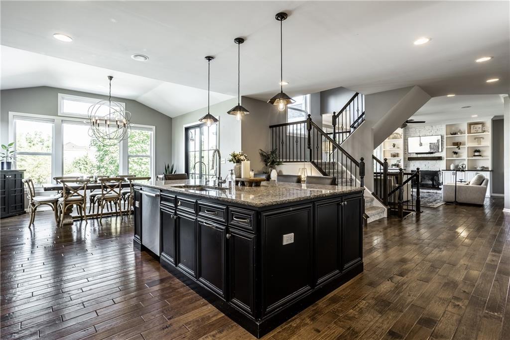 3839 Pelham Road Carmel, IN 46074 - Photo 8 of 55 Gallery Image 8