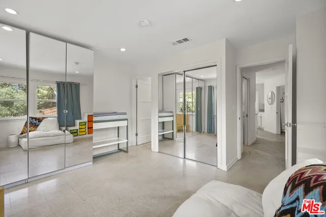 $1,354,900 | 9747 Haines Canyon Avenue, Tujunga, CA 91042