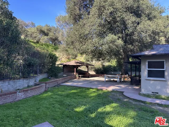 $1,354,900 | 9747 Haines Canyon Avenue, Tujunga, CA 91042