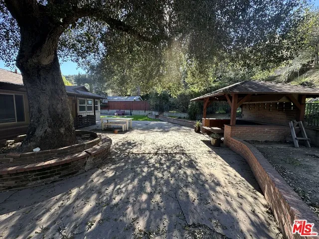 $1,354,900 | 9747 Haines Canyon Avenue, Tujunga, CA 91042