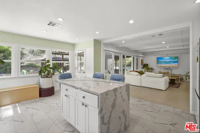 $1,354,900 | 9747 Haines Canyon Avenue, Tujunga, CA 91042