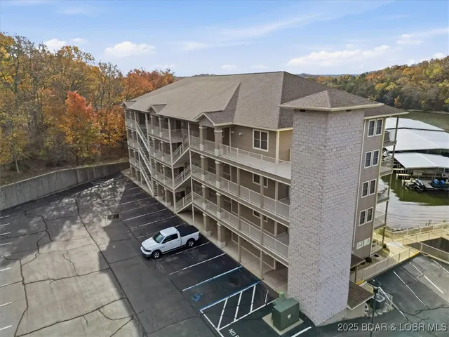 $585,000 | 5320 Mystic Bay Drive, Unit 709, Osage Beach, MO 65065