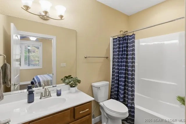 $585,000 | 5320 Mystic Bay Drive, Unit 709, Osage Beach, MO 65065