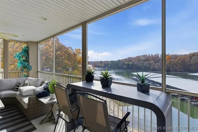 $585,000 | 5320 Mystic Bay Drive, Unit 709, Osage Beach, MO 65065