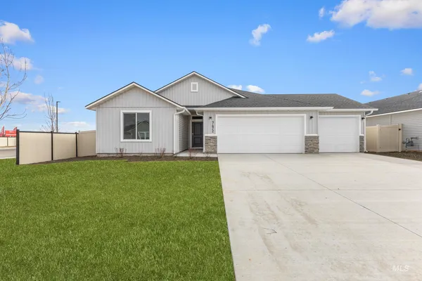 $459,990 | 3045 West Animas Crk Drive, Kuna, ID 83634