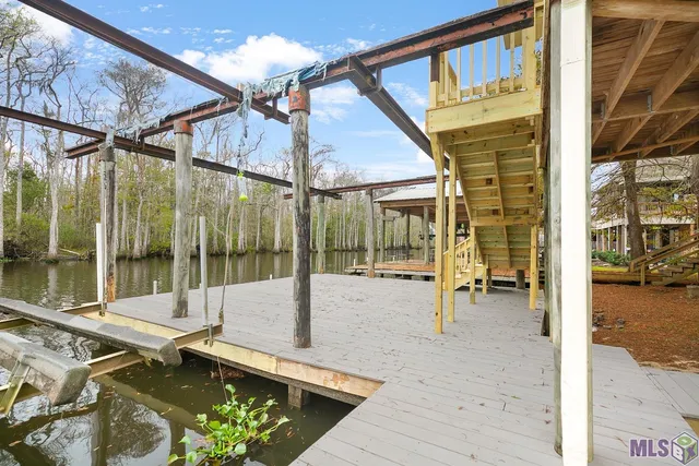 $455,000 | 22962 Chene Blanc Lane, Maurepas, LA 70449