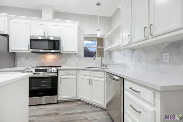 $455,000 | 22962 Chene Blanc Lane, Maurepas, LA 70449