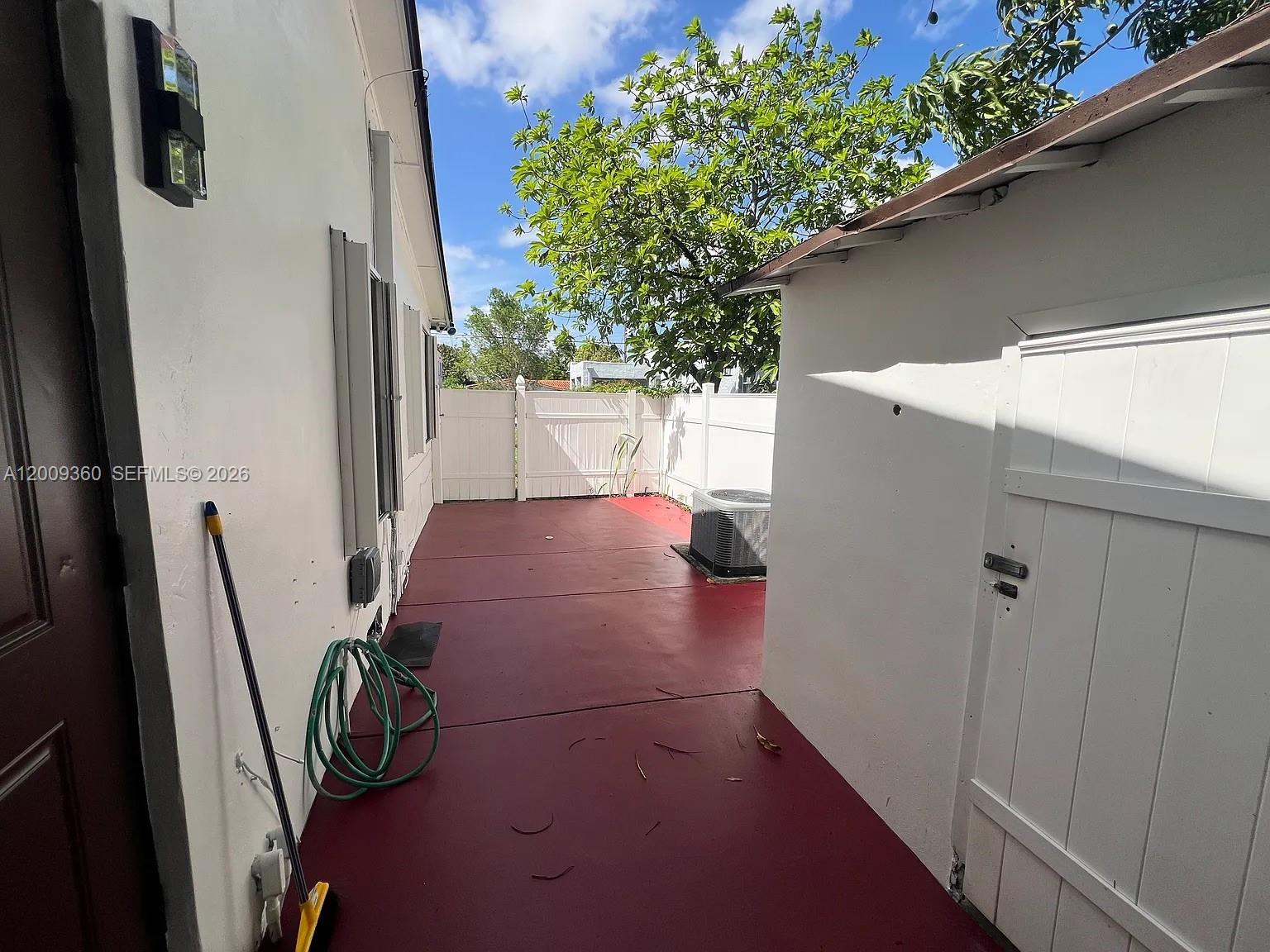 2544 Southwest 20th Street, Unit 2544 Miami, FL 33145 - Photo 28 of 29