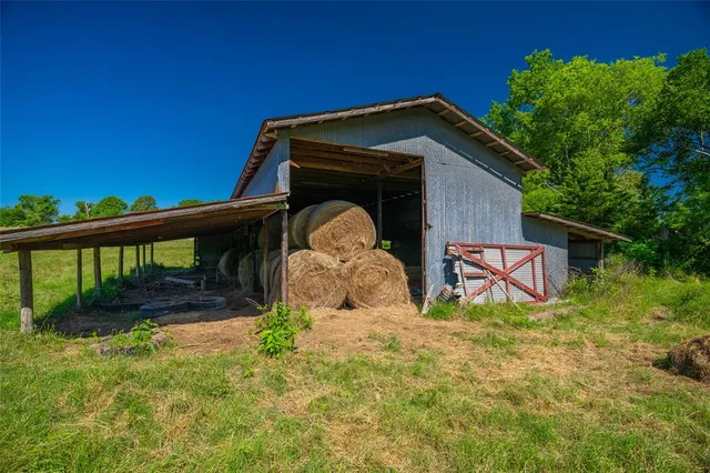 $1,235,620 | 0 County Road 2592, Naples, TX 75568