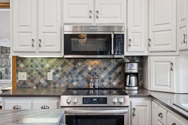 $739,900 | 379 Jandel Avenue Northeast, Hanover, MN 55341