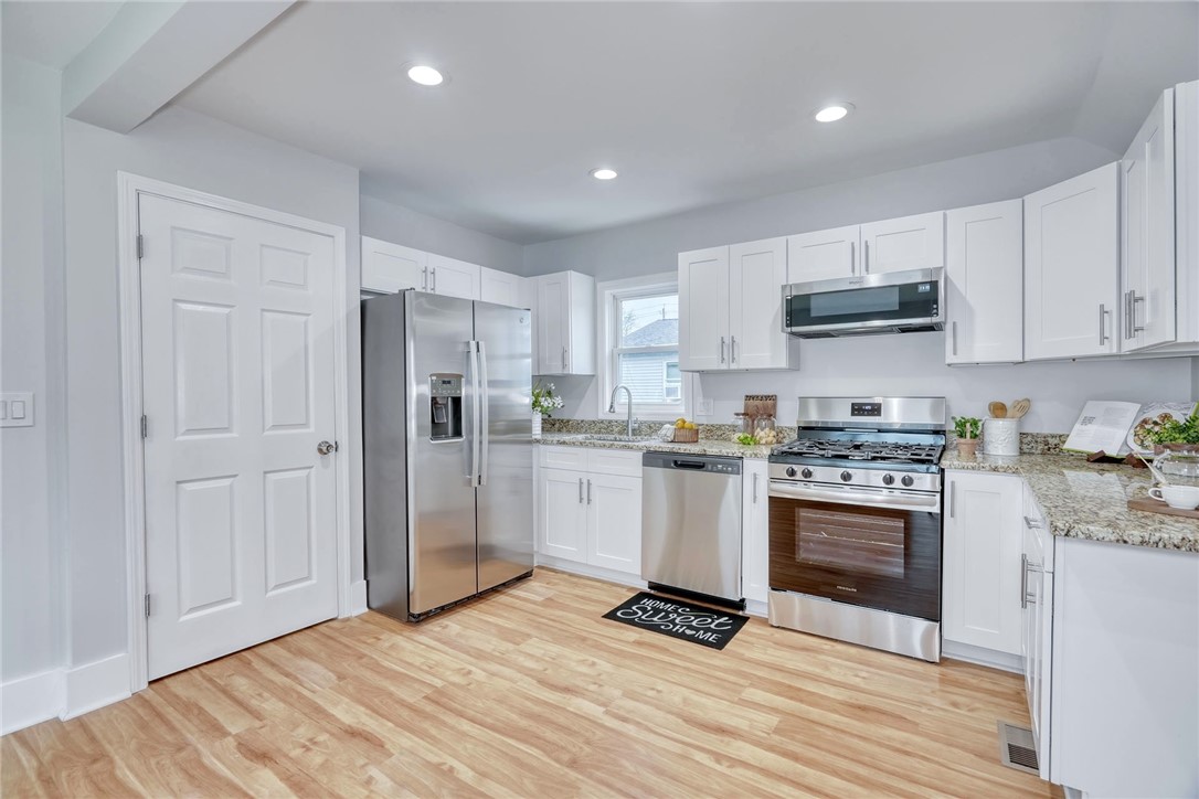 6315 State Rte 21 Williamson, NY 14589 - Photo 13 of 50