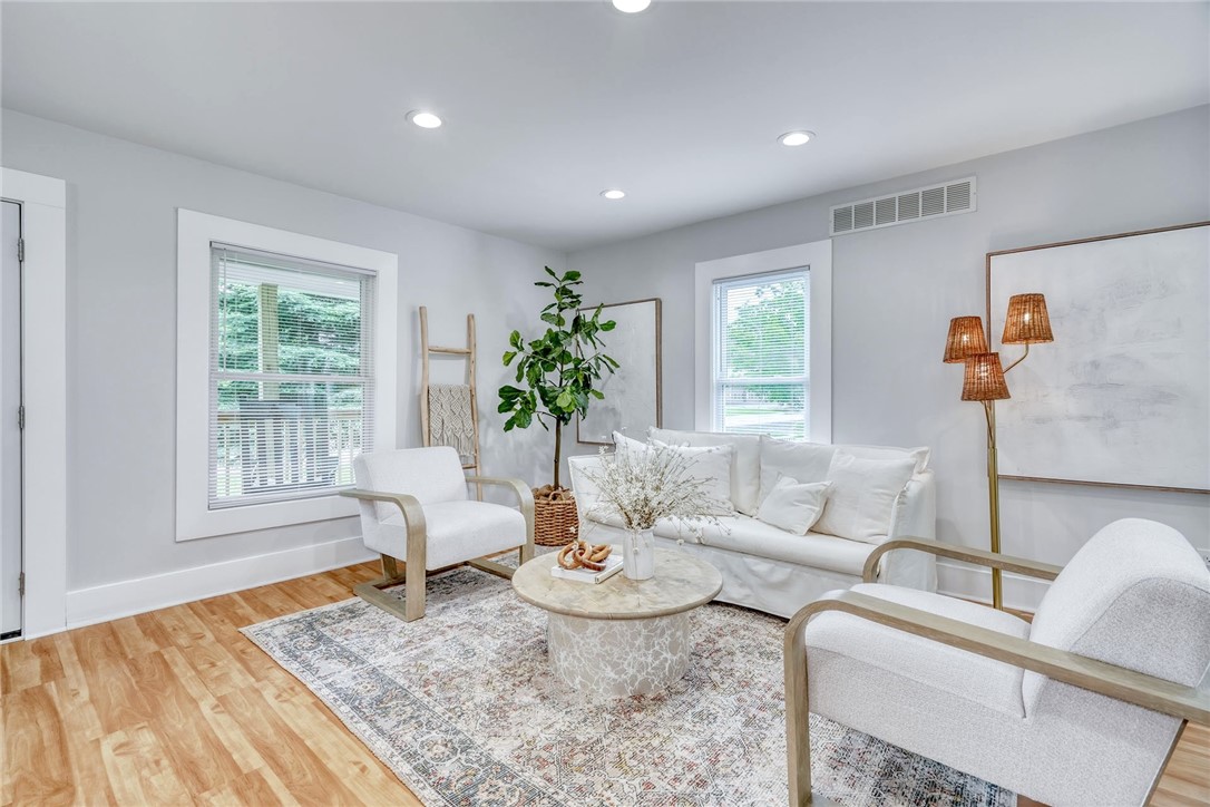 6315 State Rte 21 Williamson, NY 14589 - Photo 5 of 50