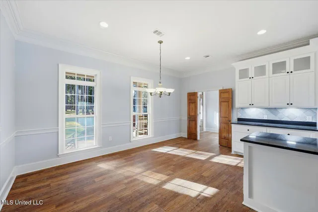 $1,450,000 | 123 Lakeshire Cove, Canton, MS 39046