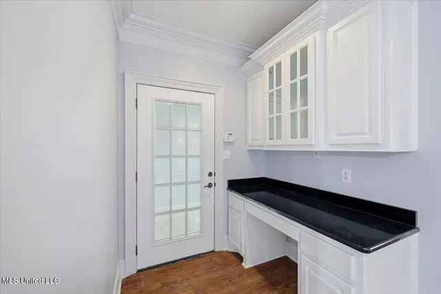 $1,450,000 | 123 Lakeshire Cove, Canton, MS 39046