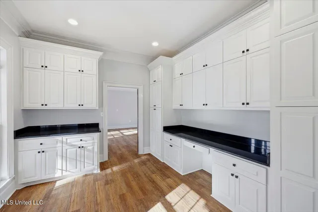 $1,450,000 | 123 Lakeshire Cove, Canton, MS 39046