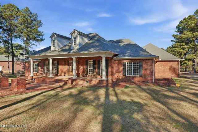 $1,450,000 | 123 Lakeshire Cove, Canton, MS 39046