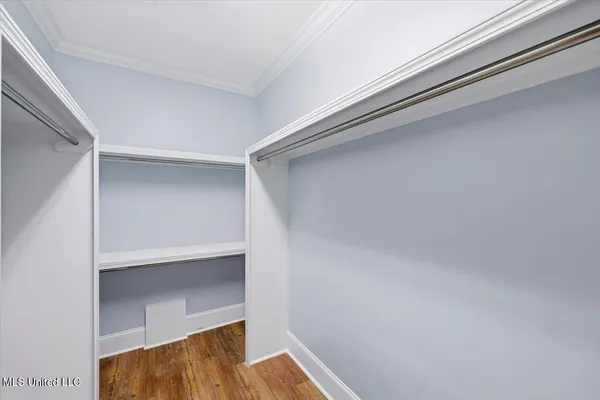 $1,299,000 | 123 Lakeshire Cove, Canton, MS 39046