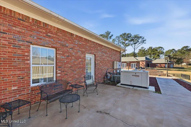 $1,450,000 | 123 Lakeshire Cove, Canton, MS 39046