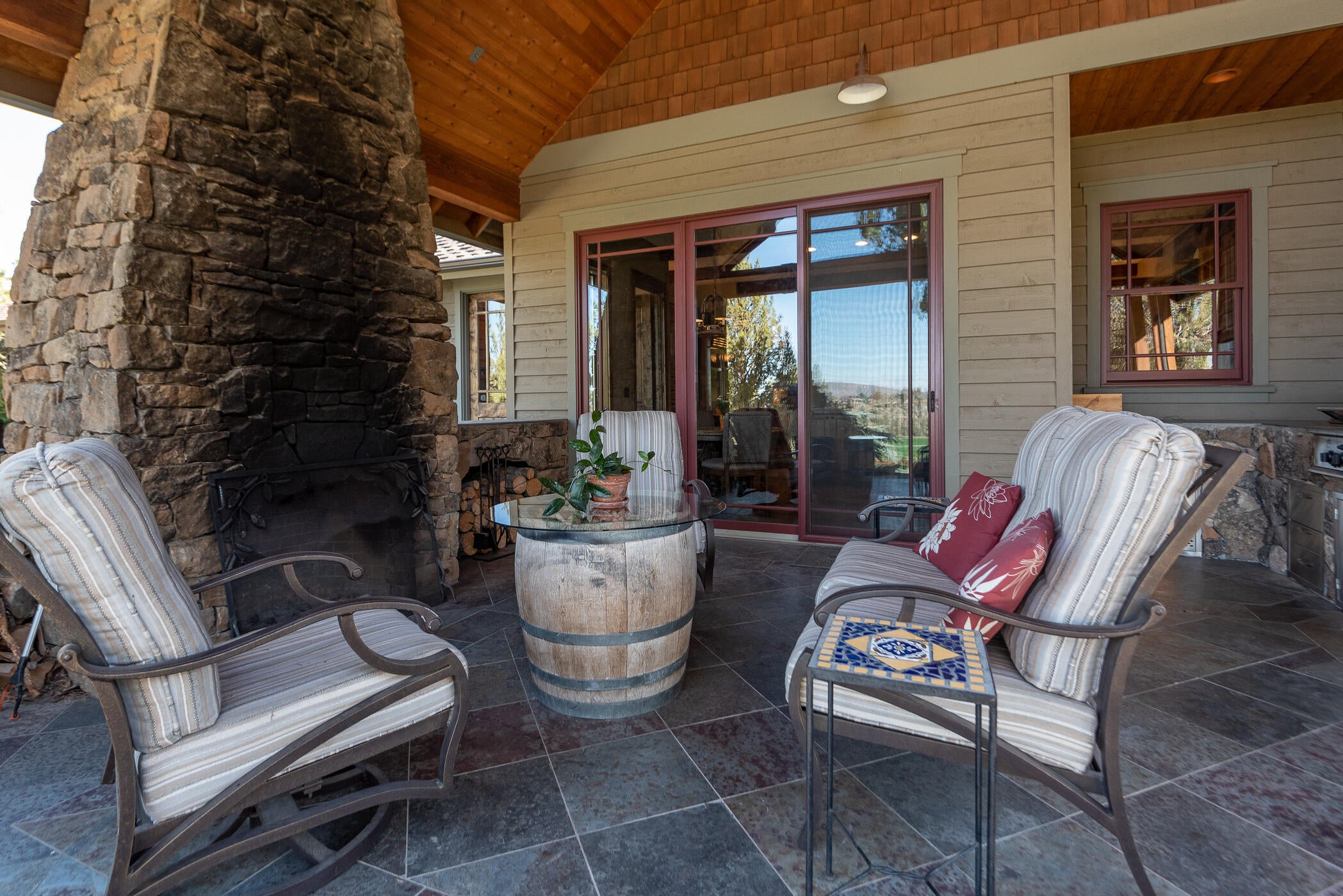 20240 Rock Canyon Road Bend, OR 97703 - Photo 20 of 48 20Back patio to FP