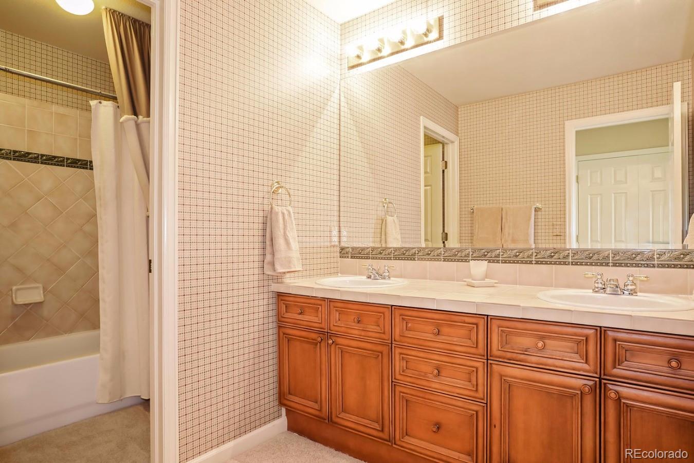 2150 Creekside Point Highlands Ranch, CO 80129 - Photo 25 of 35 Gallery Image 25