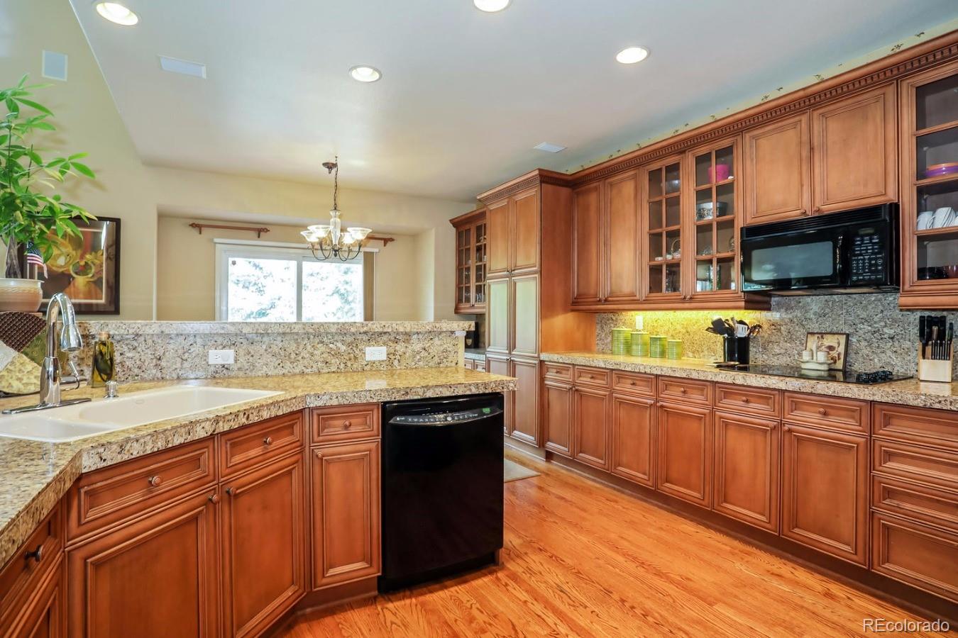2150 Creekside Point Highlands Ranch, CO 80129 - Photo 9 of 35 Gallery Image 9