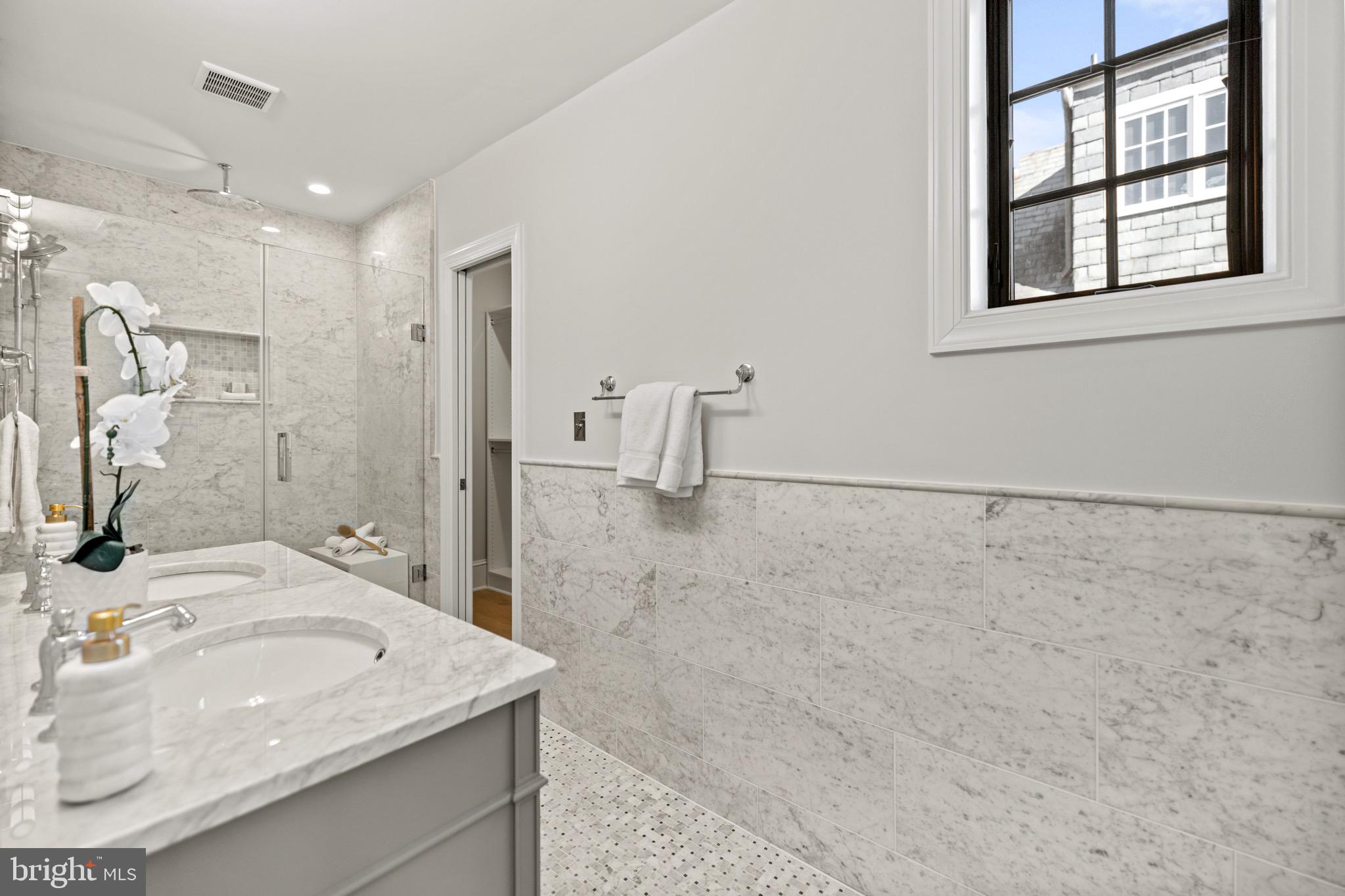 3625 Everett Street Northwest Washington, DC 20008 - Photo 44 of 91