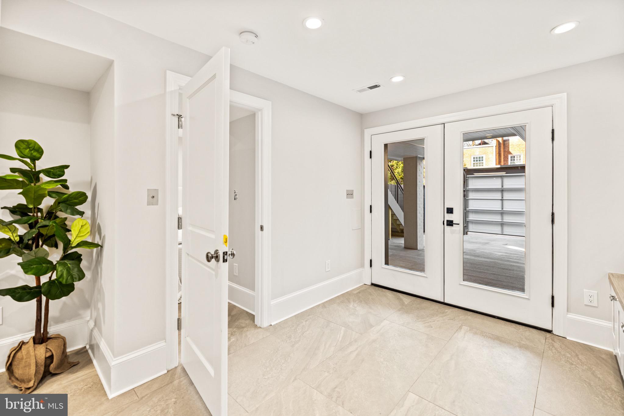 3625 Everett Street Northwest Washington, DC 20008 - Photo 66 of 91