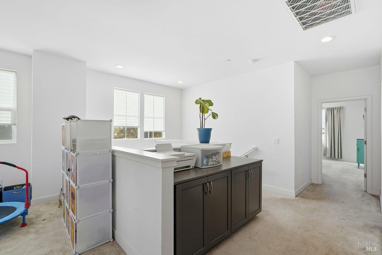 1617 Sorrel Street Santa Rosa, CA 95403 - Photo 16 of 32 Loft area