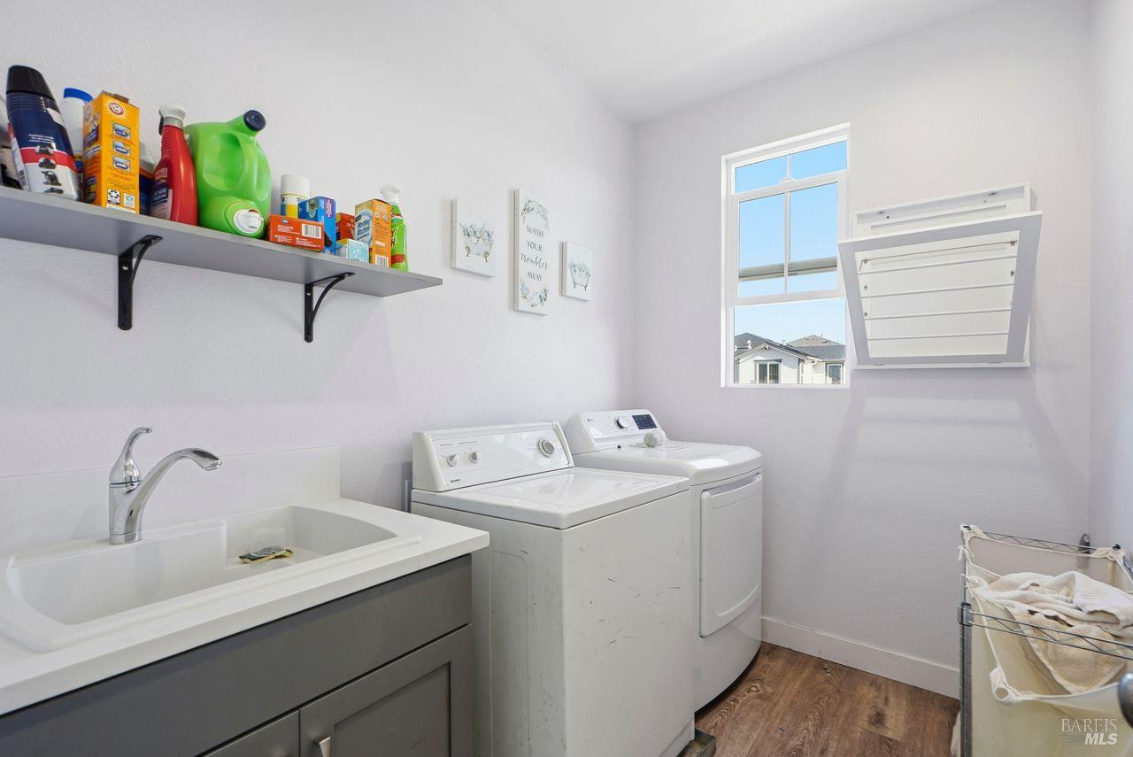 1617 Sorrel Street Santa Rosa, CA 95403 - Photo 27 of 32 Second Floor Laundry Room